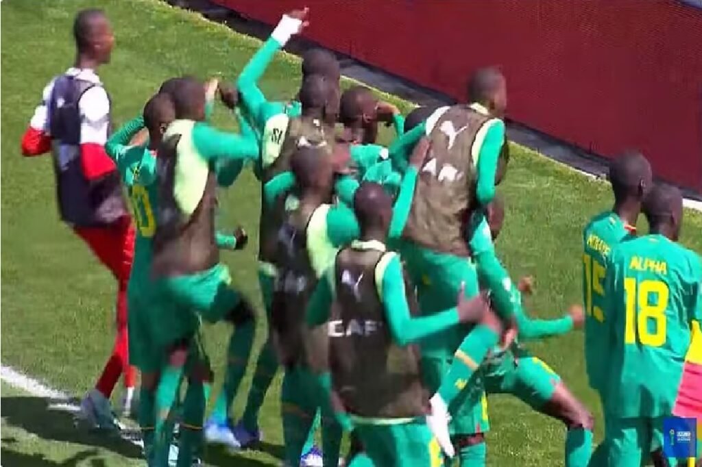 Football – CAN U17 : Le Sénégal assure le strict minimum face à la Gambie (1-0), pour son premier match
