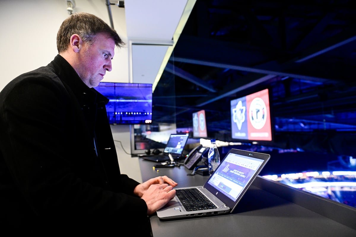 Éric Chouinard, le directeur des opérations hockey de la LHJMQ et responsable du département de sécurité des joueurs.