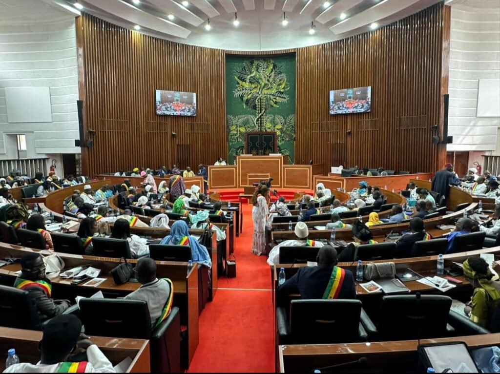 Haute Cour de justice : cinq (5) anciens ministres du régime de Macky Sall officiellement mis en accusation