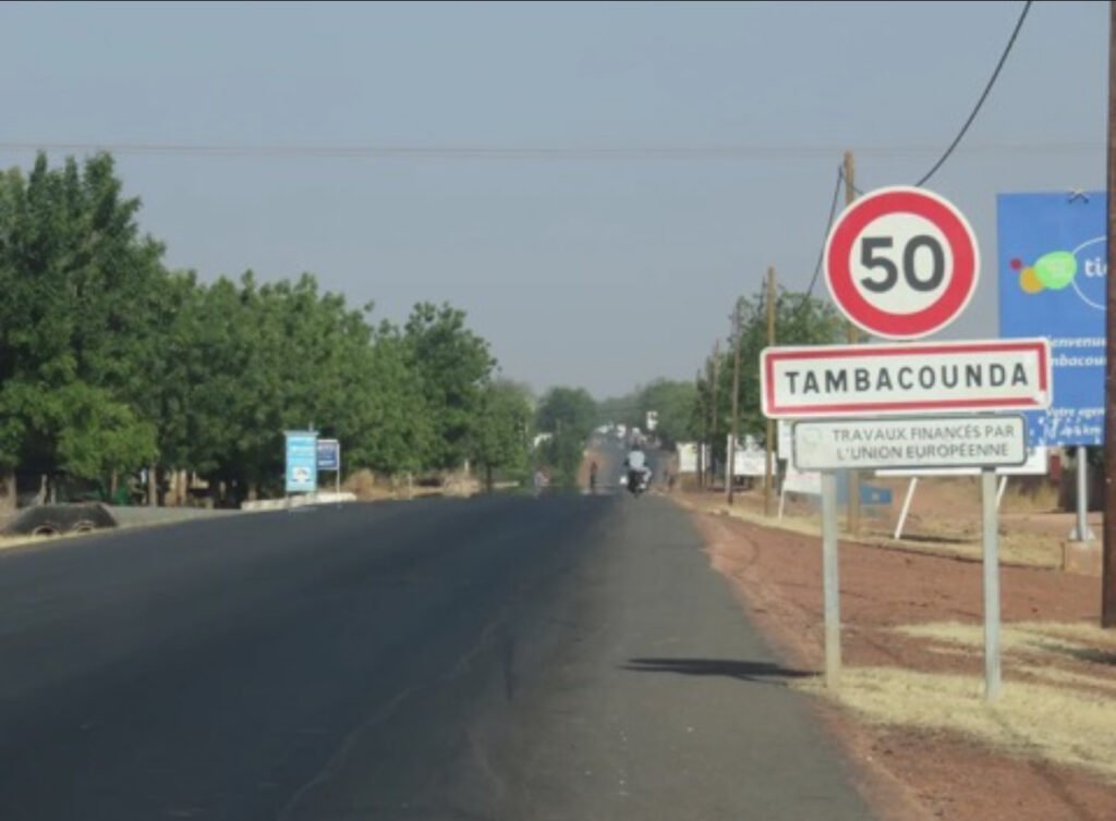 Tambacounda : un berger tue son épouse de 16 ans après et brûle le corps sans vie dans un feu de brousse