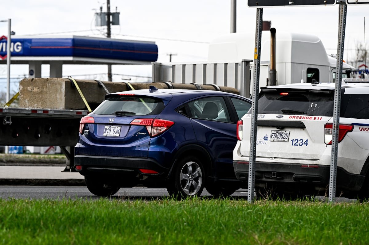 <em>Le Soleil</em> a accompagné les policiers dans leur opération en sécurité routière. La majorité des automobilistes ne changeaient pas de voie à l'approche du véhicule de police.