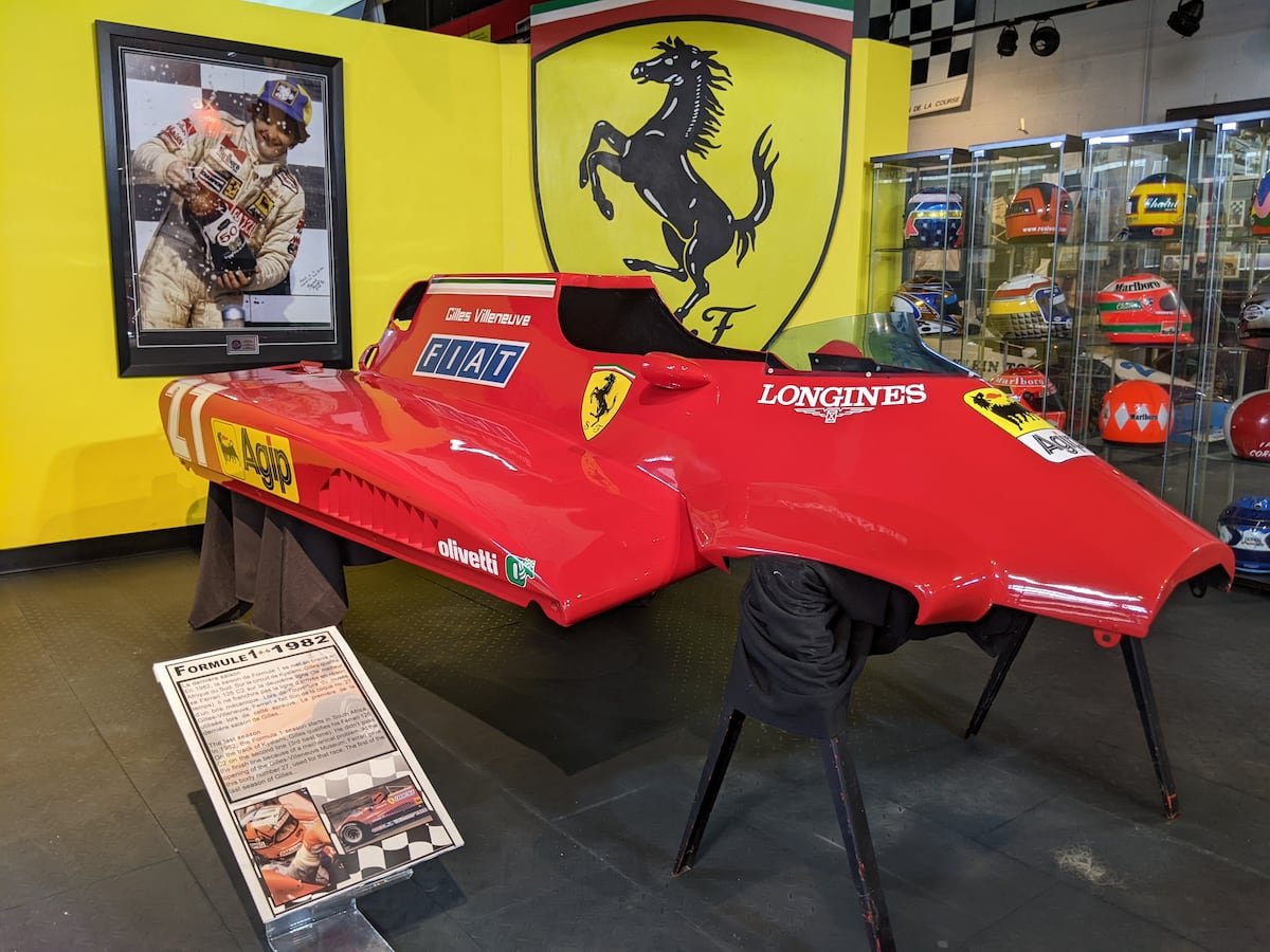 Cette carrosserie de Ferrari 126C2 est sans contredit l'une des pièces maitresses de l'exposition du Musée Gilles-Villeneuve.