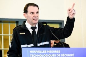 En prison, les personnes trans seront détenues selon leur sexe à la naissance