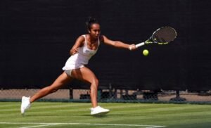 Fernandez défait Bucsa et passe en quarts de finale à Nottingham