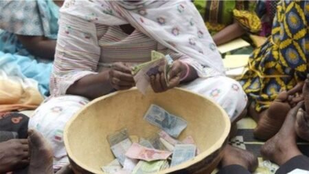 Escroqueries et abus de confiance sur tontines en ligne : Ndèye Ngoné Dieng alias «Linguère Saliou» dans de beaux draps