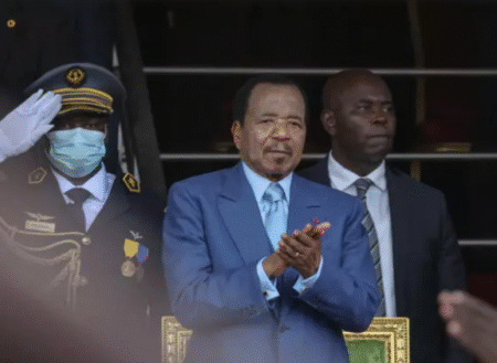 Cameroun : Leon Theiller conteste la candidature de Paul Biya