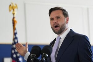 Vance accuse les démocrates californiens d’être responsables des manifestations