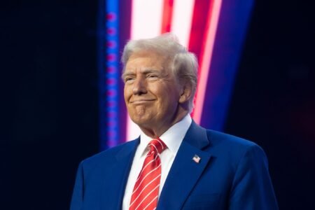 Trump laisse planer le doute sur une intervention américaine en Iran