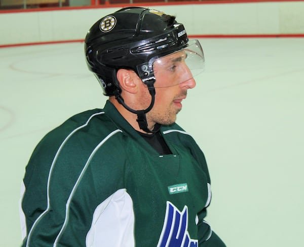 Brad Marchand est retourné chez les Mooseheads d'un camp d'entraînement, mais en tant que membre des Bruins de Boston.