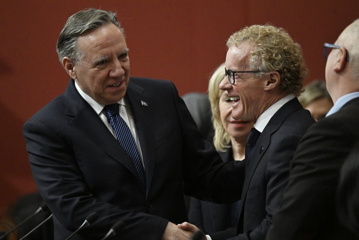 Le ministre du Travail, Jean Boulet, a été félicité par le premier ministre François Legault à la suite du dépôt à l'Assemblée nationale, de son projet de loi pour limiter les grèves au Québec.