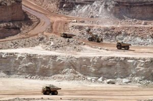 Niger : Nationalisation de la SOMAÏR, conflit avec Orano sur l’uranium.