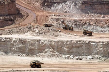 Niger : Nationalisation de la SOMAÏR, conflit avec Orano sur l’uranium.