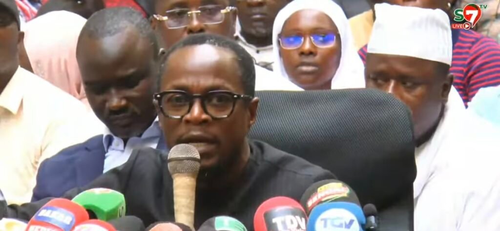 Abdou Mbow charge tandem : « Au lieu de diminuer le train de vie de l’État, ils l’augmentent… »