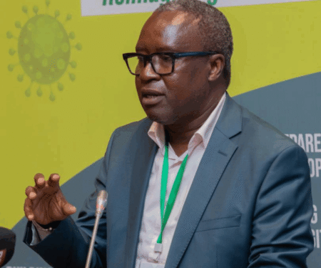 le Pr Adama Faye appelle à repenser les priorités et à une « gestion collective de la maladie »