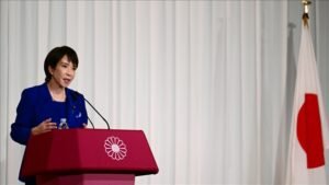 Le Parlement élit Sanae Takaichi, la première femme à la tête du gouvernement