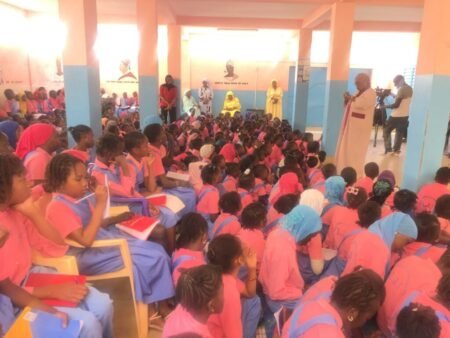 Une leçon de vie dans les écoles de Saint-Louis pour « endiguer très rapidement l’épidémie »