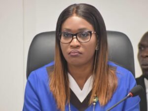 Zahra I. Thiam égratigne Pastef : « Le vrai danger n’est pas un « Coup d’État », mais bien le « Coup du Peuple »… »