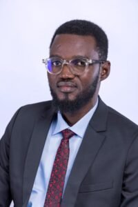 Amadou Gueye invite la France à livrer les fugitifs recherchés par la justice sénégalaise