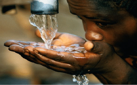 Factures d’eau : Une nouvelle taxe de 1 % appliquée aux paiements en espèces