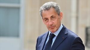 Nicolas Sarkozy insulté et menacé en prison