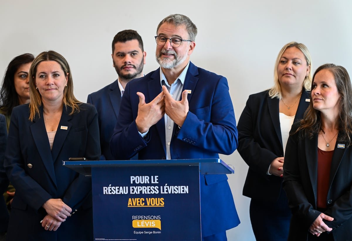 En début de campagne, Repensons Lévis a proposé le «réseau express lévisien», un Service rapide par bus (SRB) qui lie Lauzon à Saint-Rédempteur.