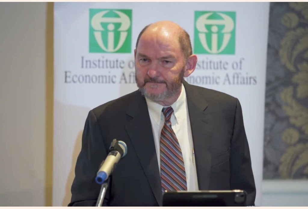 Peter Doyle, ex-cadre senior du FMI : « Il faut mettre fin à l’absurdité qui consiste à voir l’ancien président Sall… »