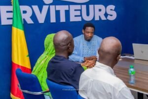 Justice : Pape Djibril Fall s’est entretenu avec des proches et soutiens de Lat Diop