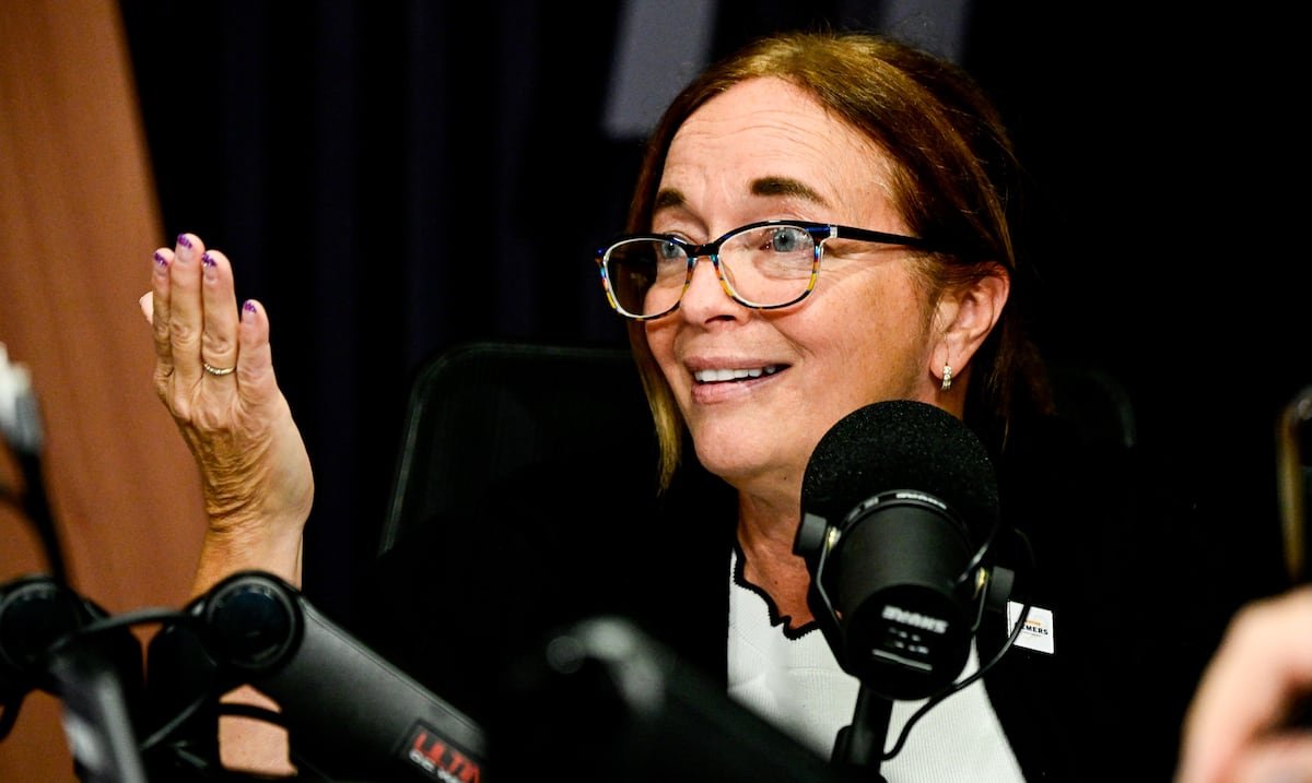La cheffe de Lévis Force 10 a essentiellement profité du débat pour vanter son bilan.