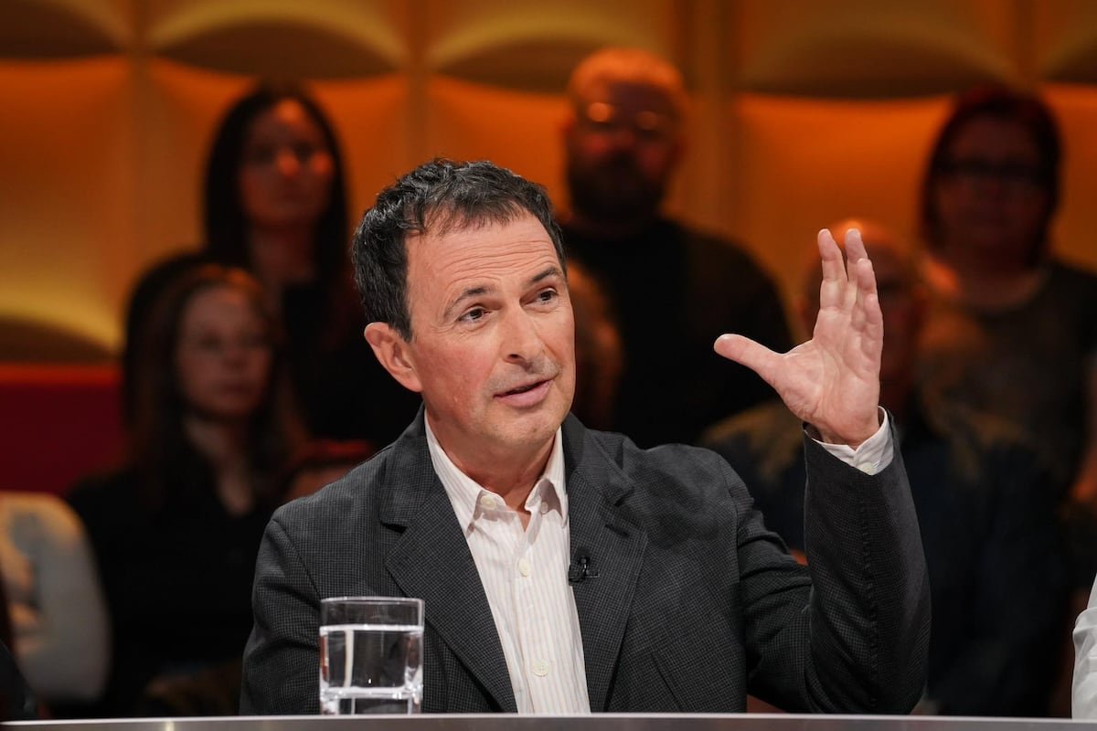 Le réalisateur Julien Élie.